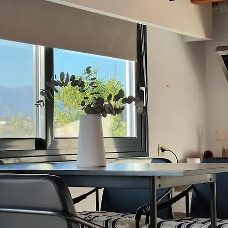 Apartment Komos View Pitsidia