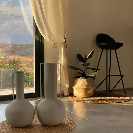 Komos View Pitsidia