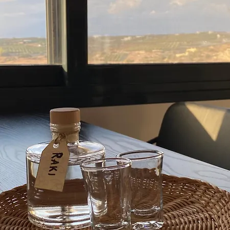 Komos View Apartment *